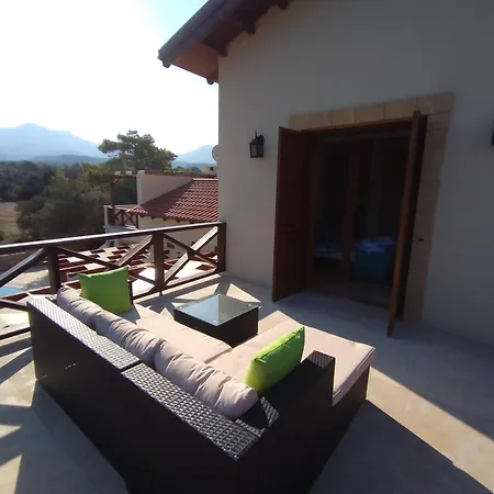 Secluded Luxury Private Pool Peaceful Forest Escape In Esentepe * Psimolofou